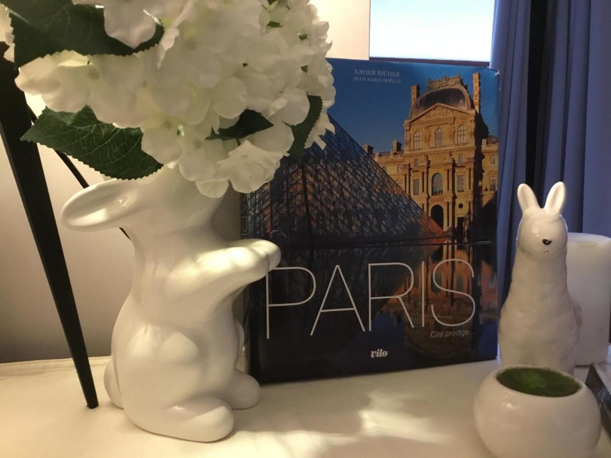 Just For Sleep - Parisian Male Dorm Room -Daily Stays 8Pm To 10Am- Contact Booking Message On The Arrival- Pas D'Appel Phone Bobigny Exterior photo